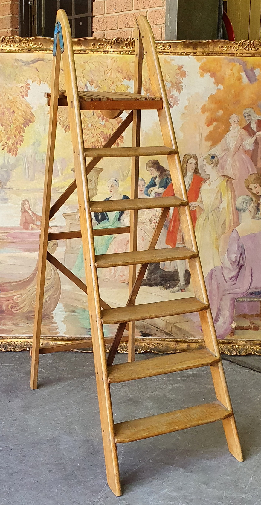 A French Library Stepladder 